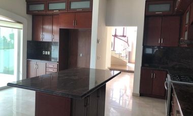 Casa en  renta en Club Real