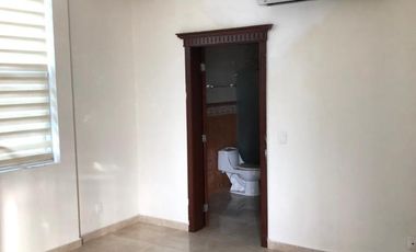 Casa en  renta en Club Real