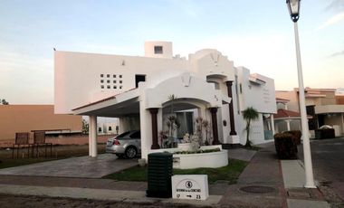 Casa en  renta en Club Real