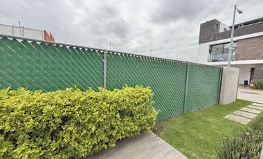 CASA EN RENTA EN CLARENZA RESIDENCIAL, ZONA SAN BERNARDINO TLAXCALANCINGO, PUEBLA