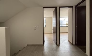 CASA EN RENTA EN CLARENZA RESIDENCIAL, ZONA SAN BERNARDINO TLAXCALANCINGO, PUEBLA