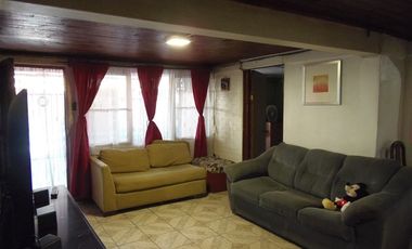 Casa en Venta en Avenida Los Zapadores - María del Pilar