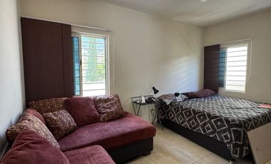 CASA EN RENTA EN SATELITE