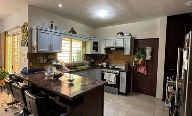 CASA EN RENTA EN SATELITE