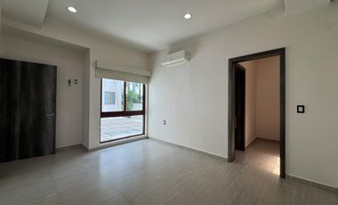 CASA CON 4 HABITACIONES EN RENTA EN PALMAS