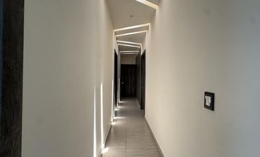 CASA CON 4 HABITACIONES EN RENTA EN PALMAS