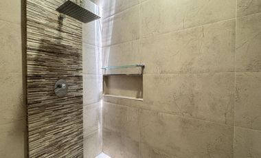 CASA CON 4 HABITACIONES EN RENTA EN PALMAS