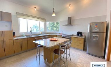 Preciosa casa a la venta en Kloster Sumiya