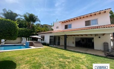 Preciosa casa a la venta en Kloster Sumiya