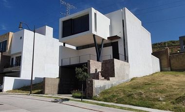 CASA LOMAS PUNTA DEL ESTE marsella LEON RENTA