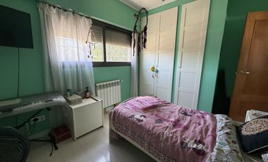 VENTA Casa 3 dormitorios, gran parque con piscina y quincho completo - Funes