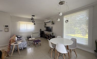 VENTA Casa 3 dormitorios, gran parque con piscina y quincho completo - Funes