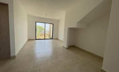 Departamento en Planta Baja en Amuralle, ZIRE – 2 Recámaras y Patio