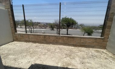 Departamento en Planta Baja en Amuralle, ZIRE – 2 Recámaras y Patio