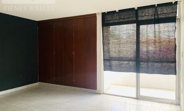 Casa Valle del Yaqui, Col. Valle del Campestre.