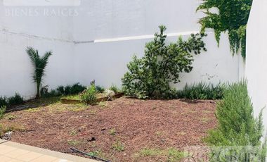 Casa Valle del Yaqui, Col. Valle del Campestre.