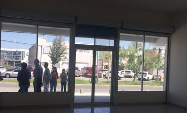 Local Comercial en RENTA (Av Mirador)