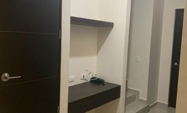 CASA EN RENTA EN PASEO DEL VERGEL