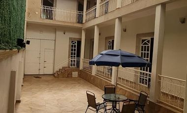 Casa en Renta en Roma Norte con uso de SUELO Oficinas
