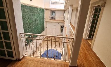 Casa en Renta en Roma Norte con uso de SUELO Oficinas