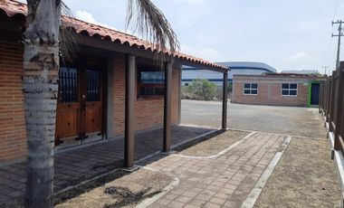 Terreno de 2,579m2 en RENTA en Parque Industrial Bernardo Quintana, Qro.