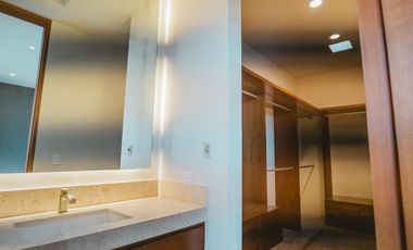 Espectacular casa en renta dentro de privada en Mérida