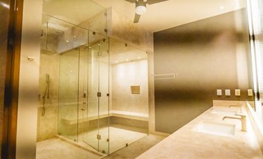 Espectacular casa en renta dentro de privada en Mérida