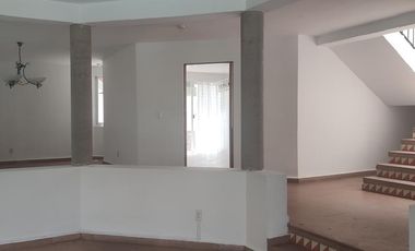 Casa sola en privada