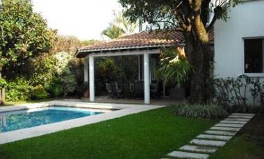 Casa sola en privada