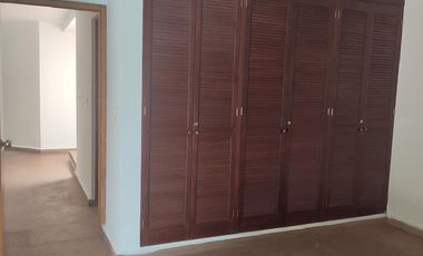 Casa sola en privada