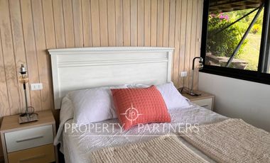 Casa con vista panoramica al Lago Ranco y volcanes