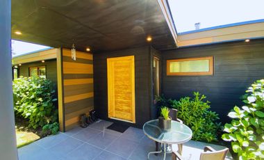 Casa con vista panoramica al Lago Ranco y volcanes