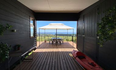 Casa con vista panoramica al Lago Ranco y volcanes