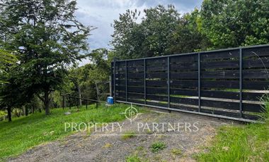 Casa con vista panoramica al Lago Ranco y volcanes