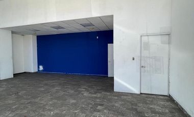 Local comercial sobre Av. Paseo Tollocan