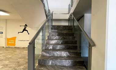 Local comercial sobre Av. Paseo Tollocan