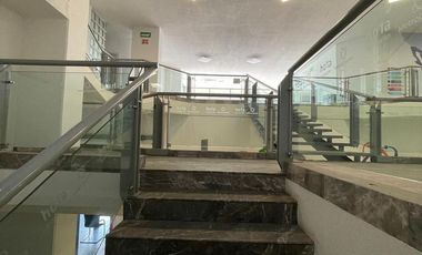 Local comercial sobre Av. Paseo Tollocan