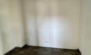 Local comercial sobre Av. Paseo Tollocan