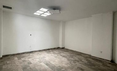 Local comercial sobre Av. Paseo Tollocan