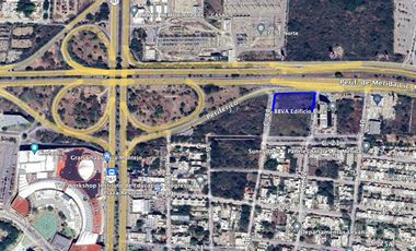 Terreno en  renta sobre periférico norte junto a torre Black