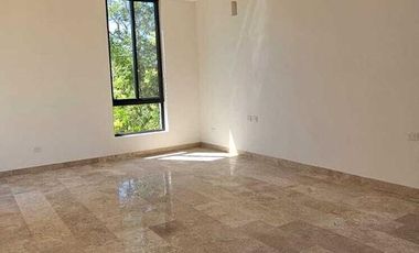 Casa en renta en Privada Toh, Yucatán Country Club