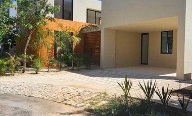 Casa en renta en Privada Toh, Yucatán Country Club