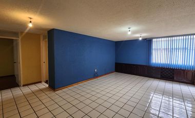 Departamento en Renta Bosque Camelinas a unos pasos de Camelinas en planta baja