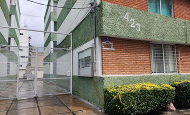 Departamento en Renta Bosque Camelinas a unos pasos de Camelinas en planta baja