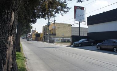 Terreno comercial en renta, Paseo Tollocan - San Mateo.