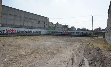 Terreno comercial en renta, Paseo Tollocan - San Mateo.