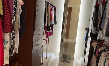 Casa en venta en Privada Xpokin, Yucatan Country Club