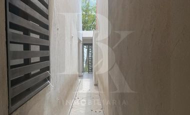 RENTA DE CASA EN JARDINES DE SAN PATRICO EN APODACA