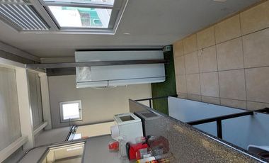 RENTA | Edificio de 336 m2 en 3 niveles, Arboledas del Parque, Qro.