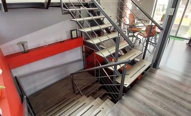 RENTA | Edificio de 336 m2 en 3 niveles, Arboledas del Parque, Qro.